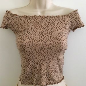 Hollister Cheetah Print Off The Shoulder Crop Top